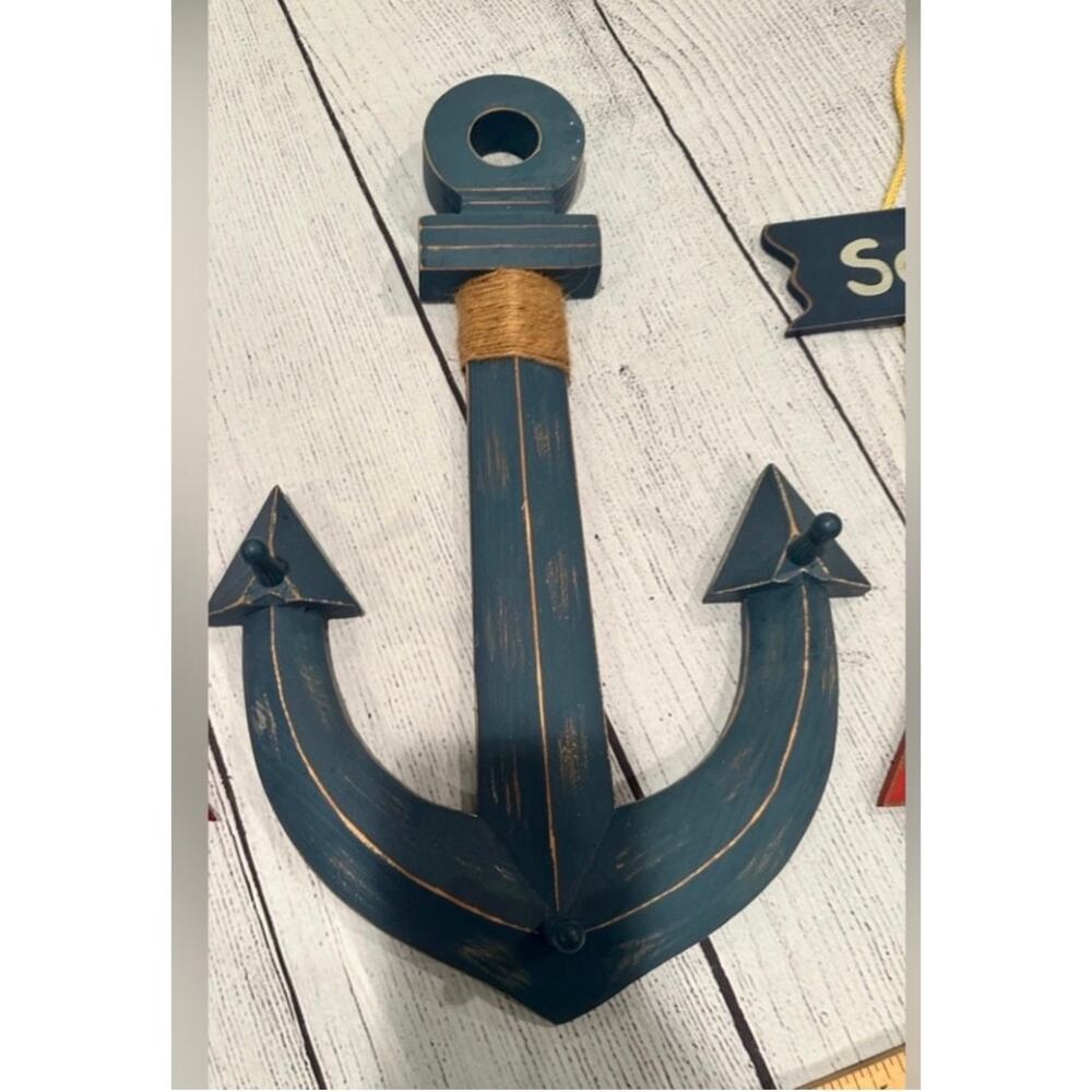 Nautical Decor - Picture 2 of 4